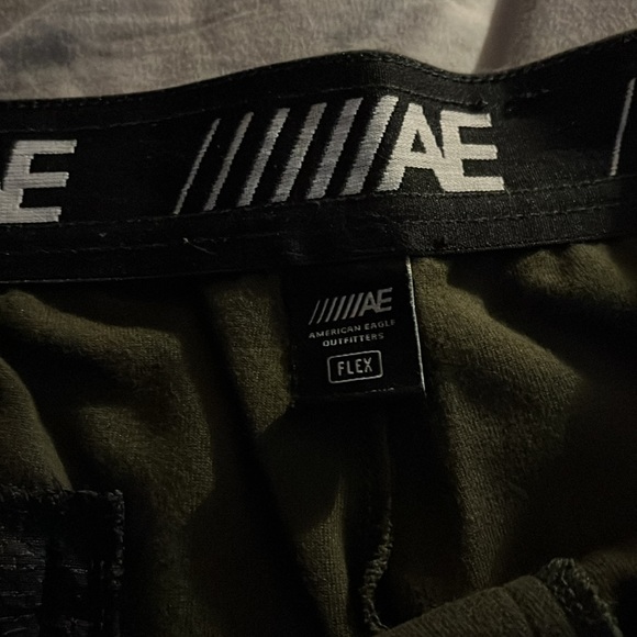 AE jogger - Picture 2 of 3